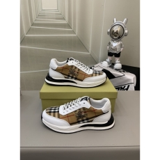 Burberry Sneakers